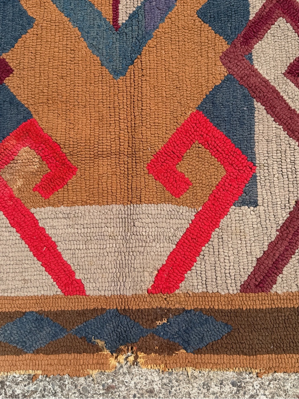 Vintage Navajo Rug - Picture 3 of 11